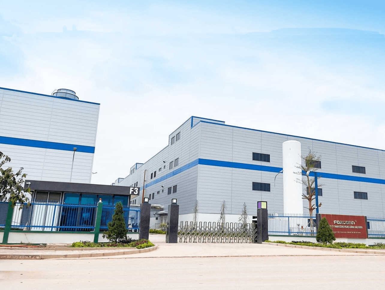 NHÀ MÁY CÔNG NGHỆ FOXCONN