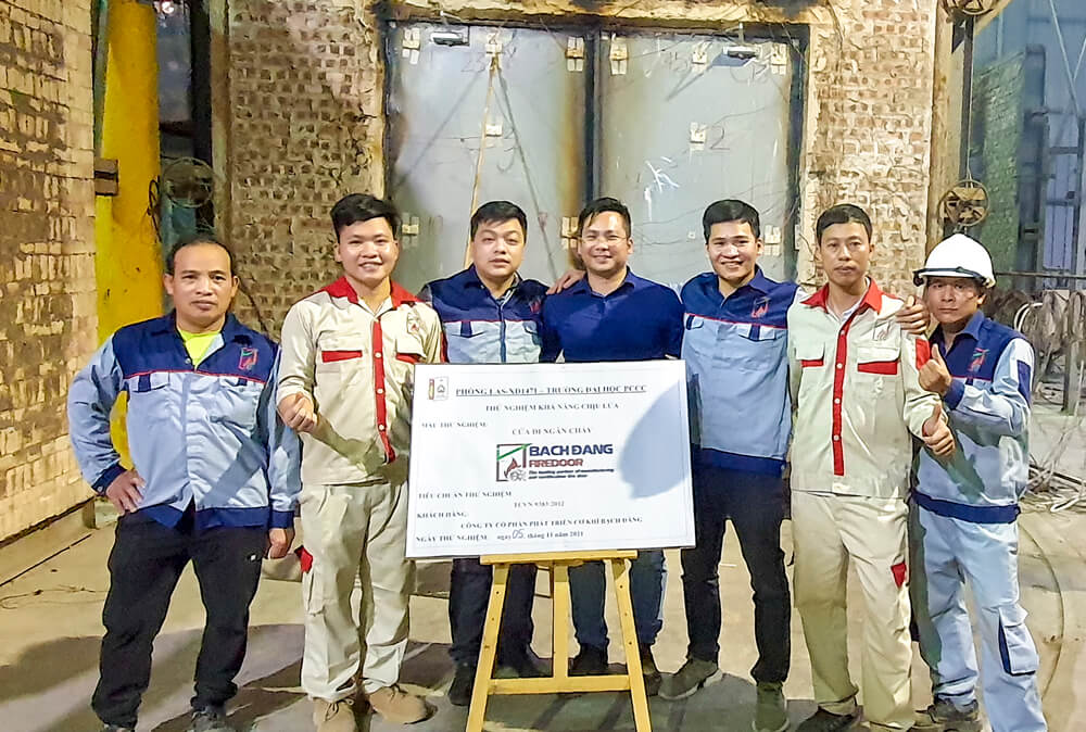 Lắp đặt hoàn thiện cửa chống cháy